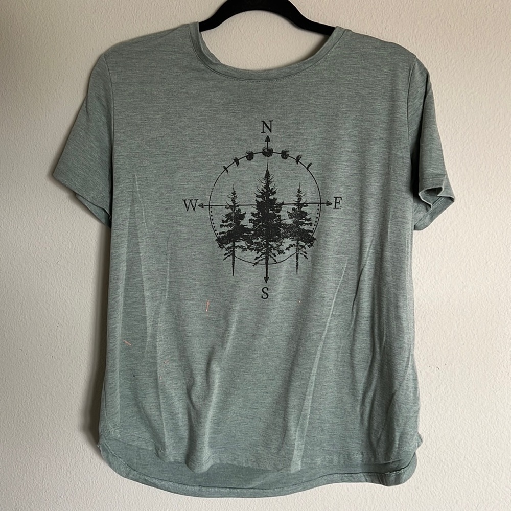 Maurice’s t shirt